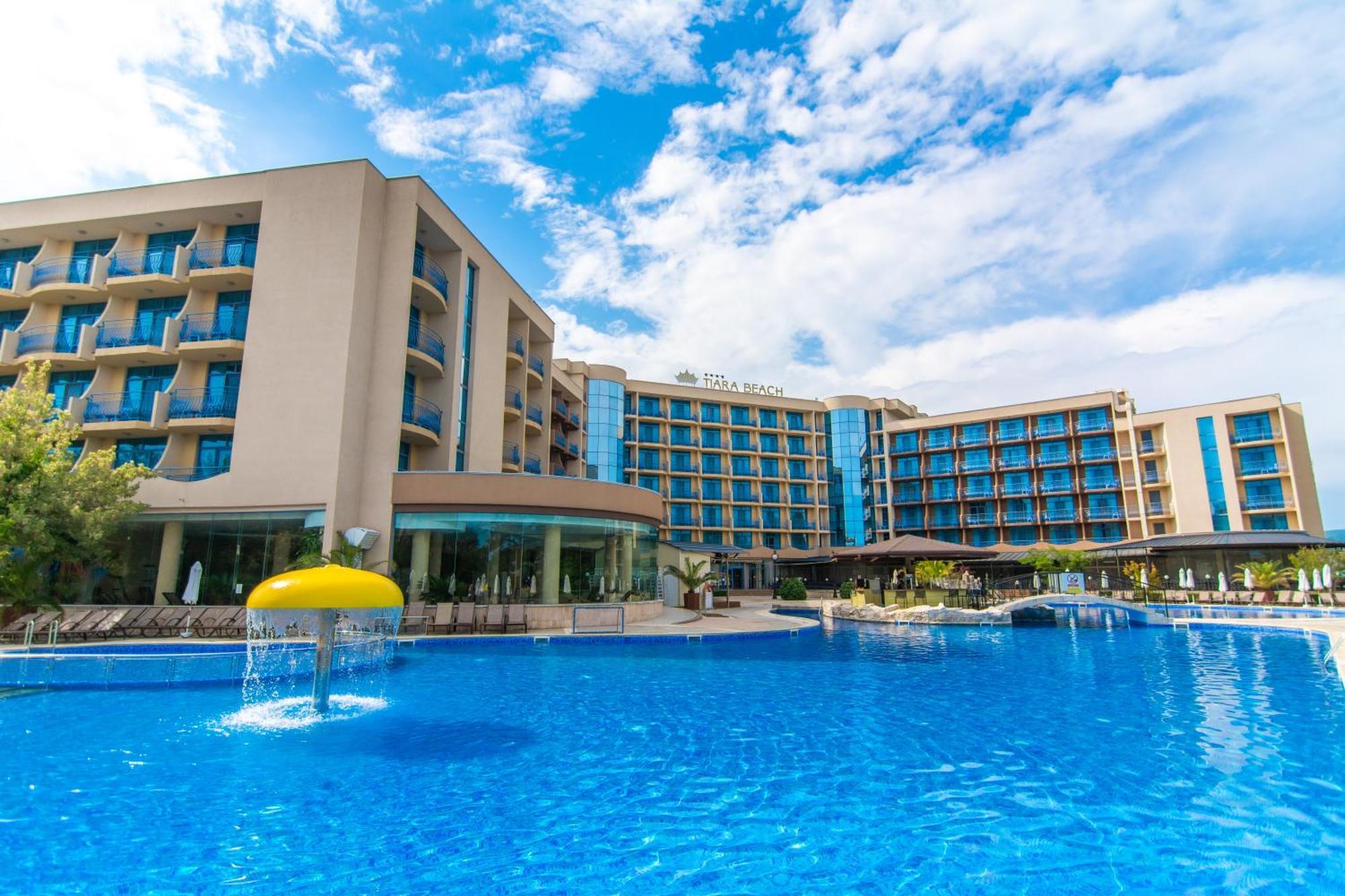 Tiara Beach Pantai Sunny Luaran gambar
