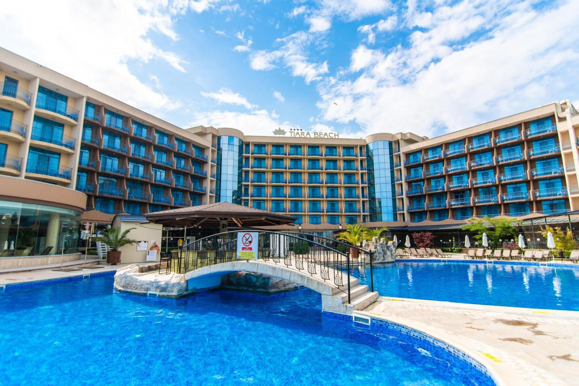 Tiara Beach Pantai Sunny Luaran gambar